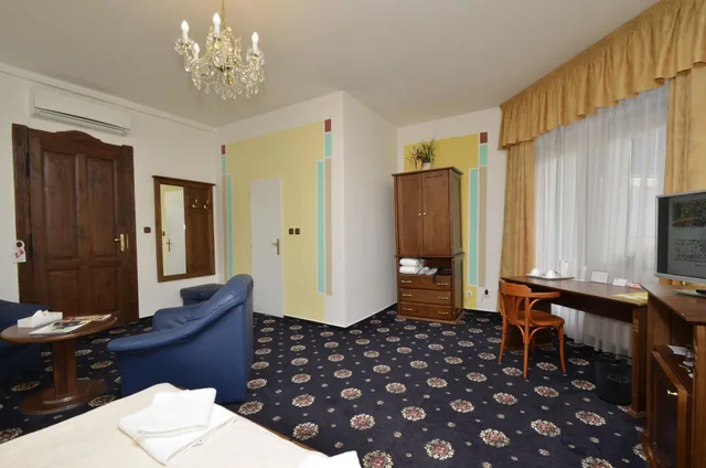جناح جونيور بشرفة، Brioni Boutique Hotel 1/1
