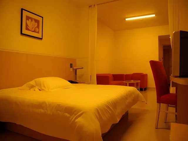 غرفة بزنس بسرير كوين، Jinjiang Inn Shanghai Expo Licheng Road 1/3