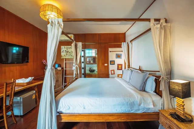 Comfort, Queen Bed, Pao Come Boutique House 2/10