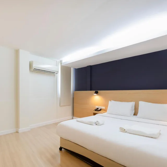 Budget, Double Bed, Solo Express Sukhumvit 81 1/4