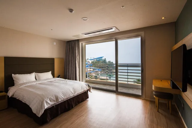 Resort, Family, 2 Futon Beds، Sol Beach Samcheok 1/4