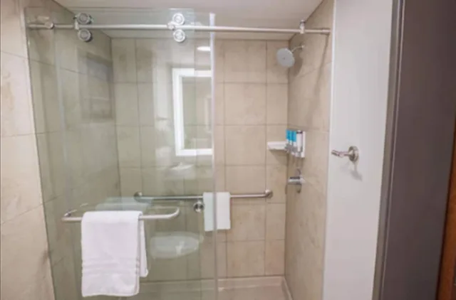 2 Rooms, Suite, Multiple Beds, Sofa, High Floor, Drury Plaza St Paul Downtown 7/8