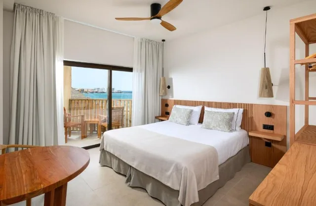 غرفة مزدوجة سوبيريور بإطلالة على البحر، Playa Surf CBbC Hotel 3/7
