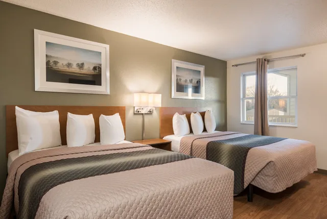 استوديو اقتصادي بسرير كوين، Birch Hill Suites Kansas City - Independence, Mo 5/10