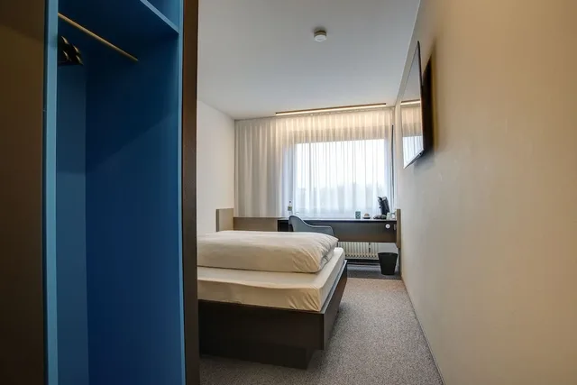 غرفة قياسية مفردة، eXo Fly Level 4 Hotel Stuttgart 7/10