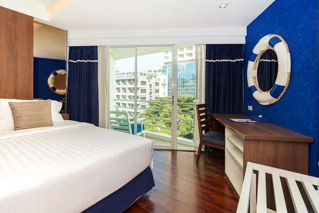 غرفة عائلية بسرير مزدوج وسرير فردي، The Cruise Hotel 7/10