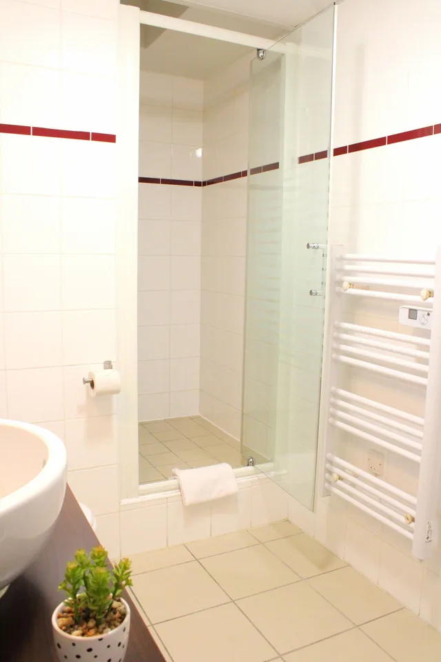 شقة سوبيريور بسرير مزدوج مع أريكة، Appart City Confort Pau Centre 6/8