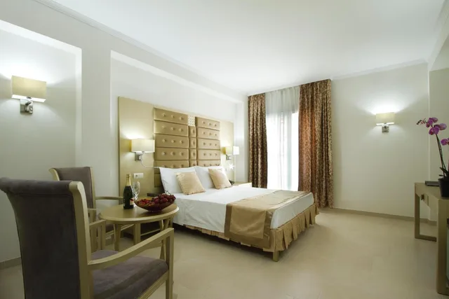 Superior, Double Bed, Shared Terrace، Hotel Bluesea Alboran 8/10