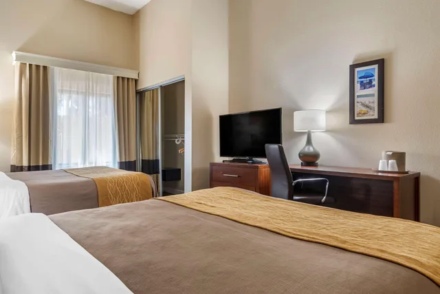 جناح، Comfort Inn & Suites Fort Walton Beach - Destin West 3/5