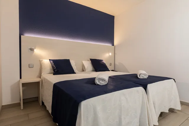 جناح جونيور، Aparthotel Miami Park 2/3