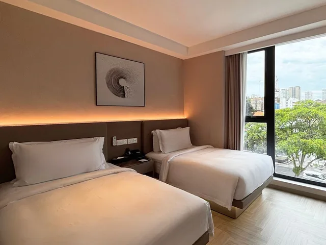 Standard, Twin Beds, Landison Hotel Penang 2/7