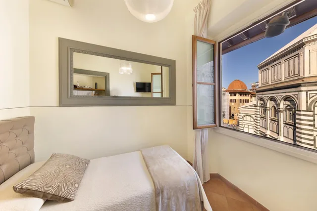Room, Single, Duomo View، Soggiorno Battistero 4/6