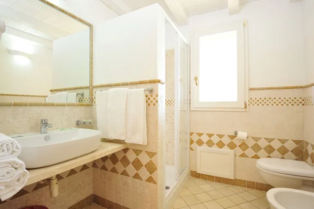 Classic, Quadruple, Double and Twin Beds, Cala Fiorita 4/4