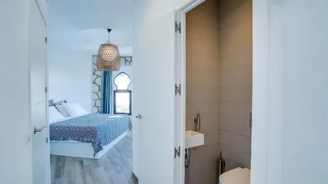 شقة ديلوكس بسرير كوين بإطلالة على البحر بغرفة نوم واحدة، Mijas Residence 4/5