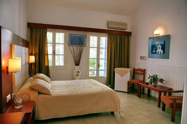 غرفة مفردة بسرير فردي، Aegeon Hotel 2/3