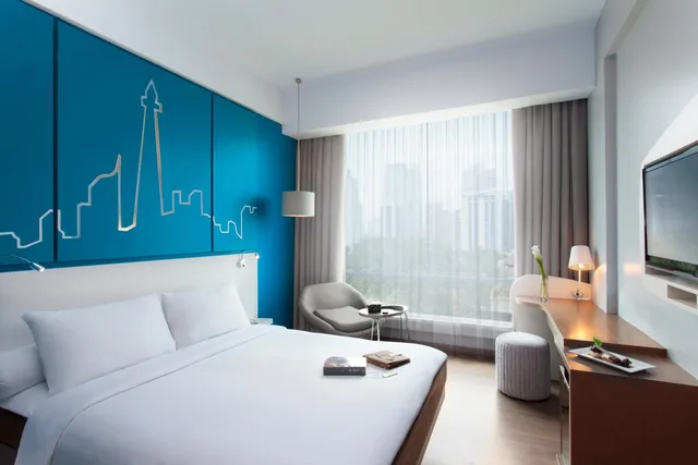 Deluxe, Queen Bed, ALL SEASONS JAKARTA THAMRIN 7/10