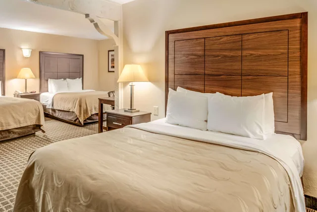 غرفة بسريرين كوين، Quality Inn Ozona I-10 3/3