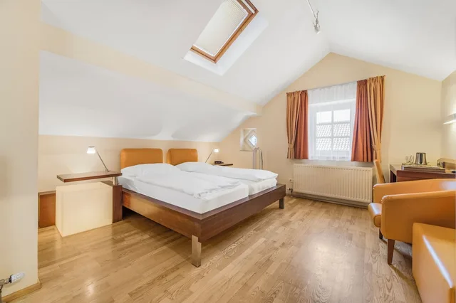 غرفة كلاسيكية بسرير مزدوج، Das Grune Hotel Zur Post - 100 Bio 1/10