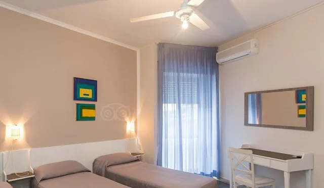 Room, Double or Twin Bed, Hotel Anna 1/1