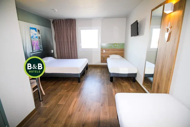 غرفة رباعية، B And B Hotel Montelimar Sud 5/9