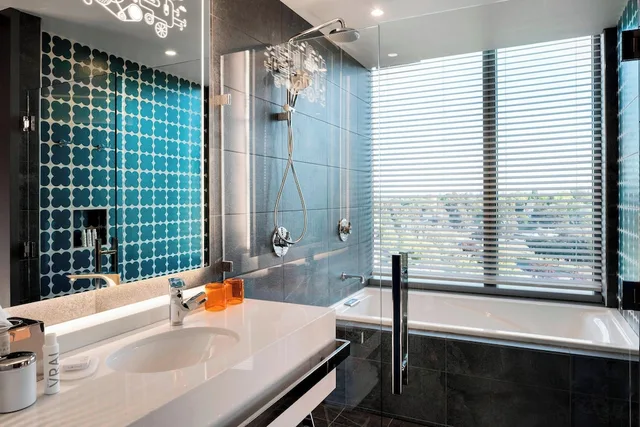 1 Bedroom, Suite, Bay View, Accessible، Hotel Nia, Autograph Collection 2/3