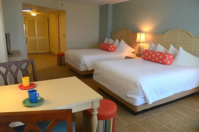 Superior, 2 Queen Beds, Ocean View, Kitchen, Bahama House 6/7