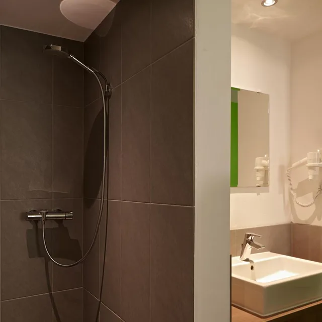 Room, Single, a2 HOTELS Plochingen 6/7