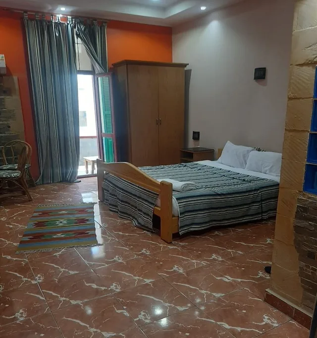 غرفة ديلوكس ثلاثية بسرير مزدوج وسرير فردي، Golden Hotel Cairo 7/10