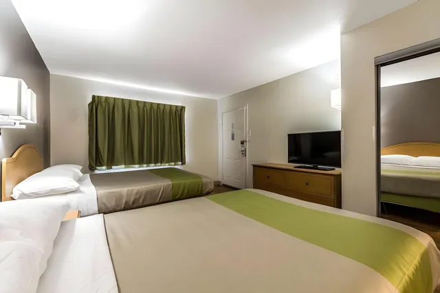 2 Full Beds Non-Smoking، Studio6 Dallas, TX - Northwest 1/1