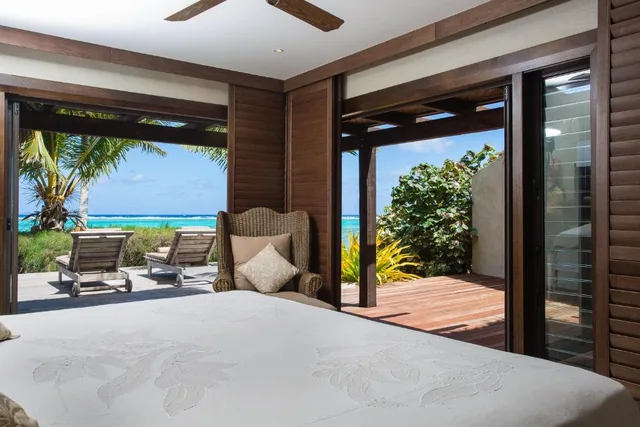 3 Bedrooms, Presidential, Villa, Beach Front, Te Manava Luxury Villas Spa 1/5