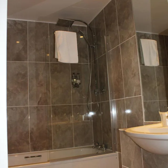 غرفة تنفيذية بسرير كينج، Aberdeen Douglas Hotel 8/10