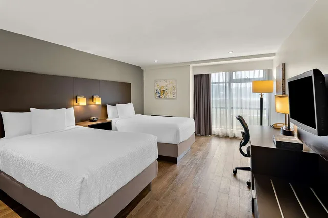 غرفة بسريرين مزدوجين، Best Western Plus Hotel St Jerome 2/5