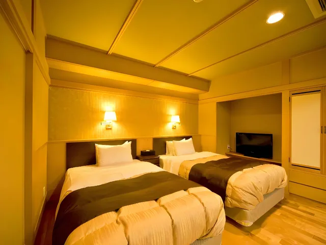 Japanese Western, Twin Beds, 2 Futon Beds, Outdoor Bath، Tsuchiyu Onsen Harumiya Ryokan 1/1