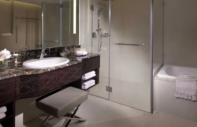 Deluxe, Residence, Studio, King Bed، Bab Al Qasr Residence 5/7
