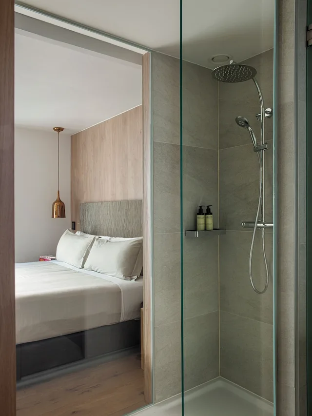 Connecting, Me, Superior, King Bed, Sofa، ME Barcelona 2/3