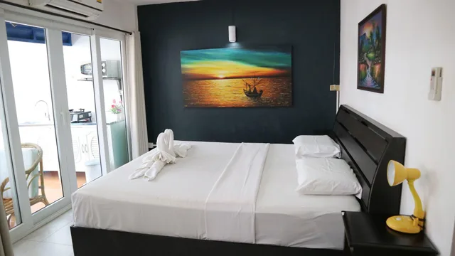 غرفة ديلوكس بسرير كينج، Sunshine Guest House Hua Hin 1/2