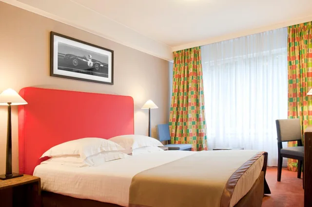 غرفة قياسية بسرير مزدوج أو سريرين منفصلين، New Hotel Charlemagne 3/7