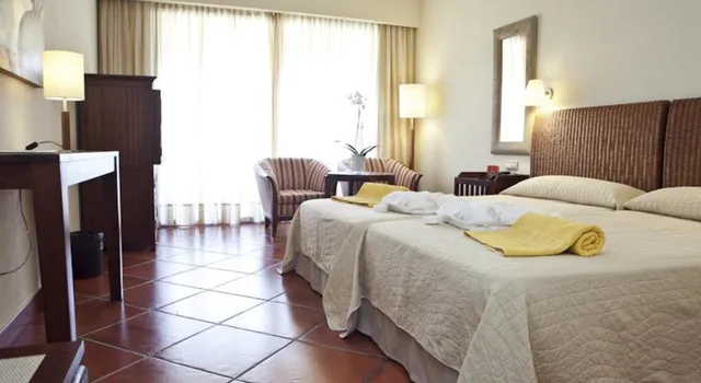 غرفة قياسية بسرير مزدوج، Puerto Antilla Grand Hotel 1/3