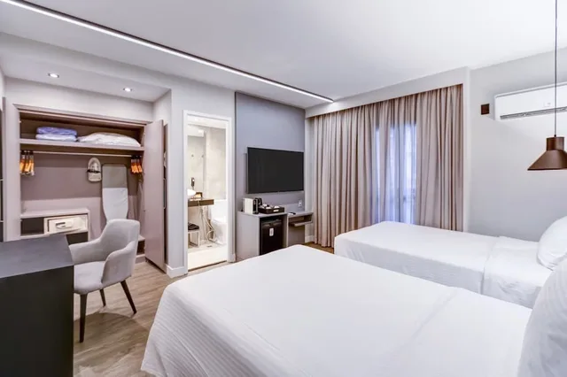 غرفة ديلوكس بسريرين منفصلين، DoubleTree by Hilton Sao Paulo Itaim 2/9