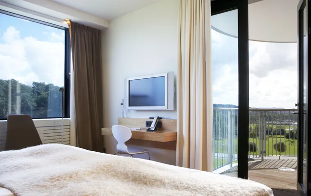 Club, Deluxe, King Bed, Park View, Terrace, Sankt Jorgen Park 2/3