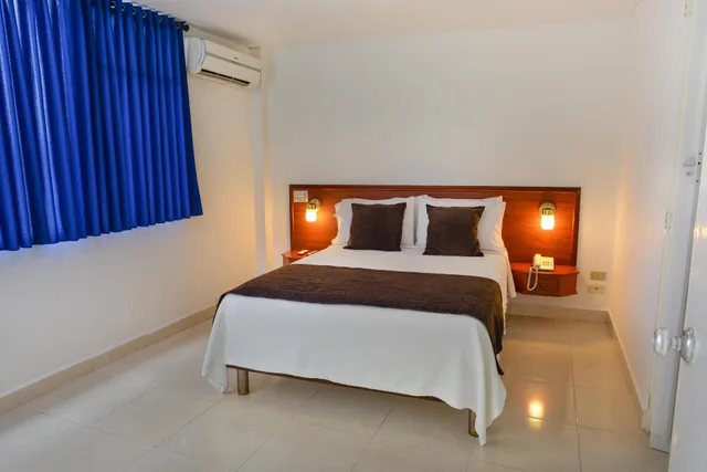 جناح جونيور، Thama Hotel 1/4