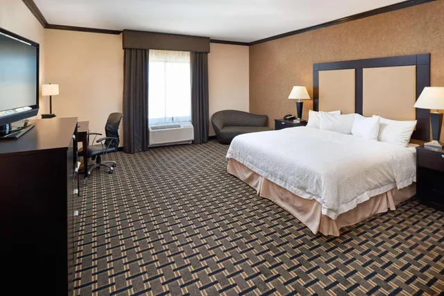 استوديو بسريرين كينج مع أريكة، Hampton Inn and Suites Longview North 1/3