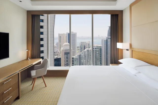 2 Bedrooms, Apartment, King and Twin Beds, City View, Delta Hotels Marriott City Center Doha 1/5