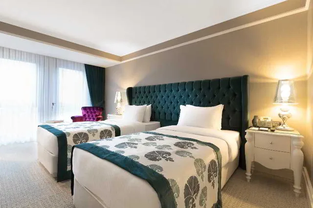 غرفة قياسية ثلاثية، Metropolitan Hotels Taksim 2/3