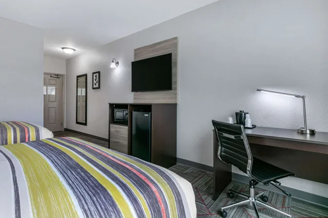 غرفة قياسية بسريرين كوين، Clarion Pointe Columbus-Bradley Park 3/4