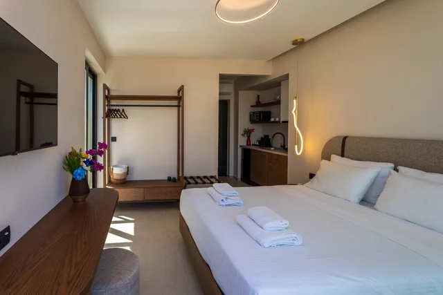 Suite - Open air Jacuzzi 4 Pax, Vaya Suites by Omilos Hotels 2/10