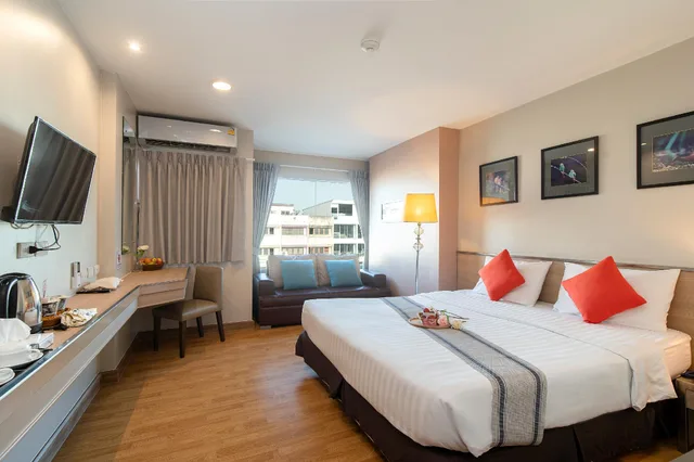 غرفة بسريرين، BANGKOK LOFT INN 1/1