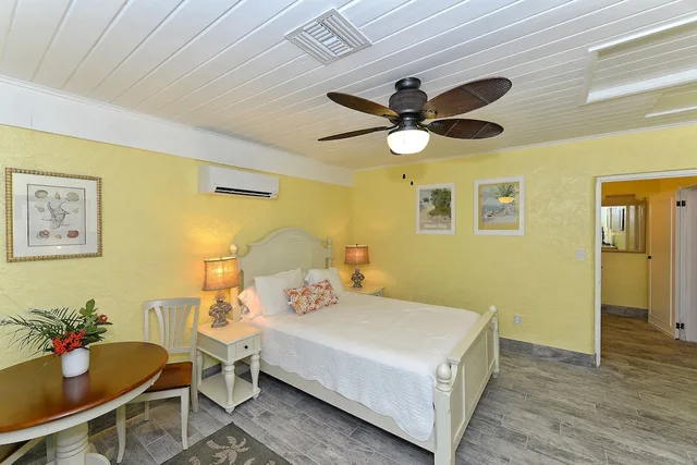 استوديو غراند بسرير كوين، Siesta Key Palms Resort 1/6