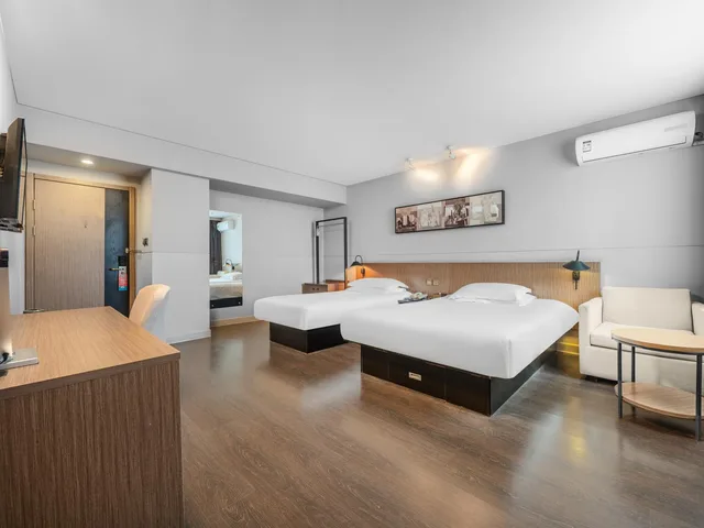 غرفة سوبيريور بسريرين منفصلين، Jinjiang Inn Select Wuhan Chuhehan Street Shuiguo Lake 1/1