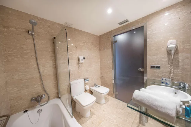 غرفة بسريرين منفصلين، Best Western Hotel Mediterraneo 4/5